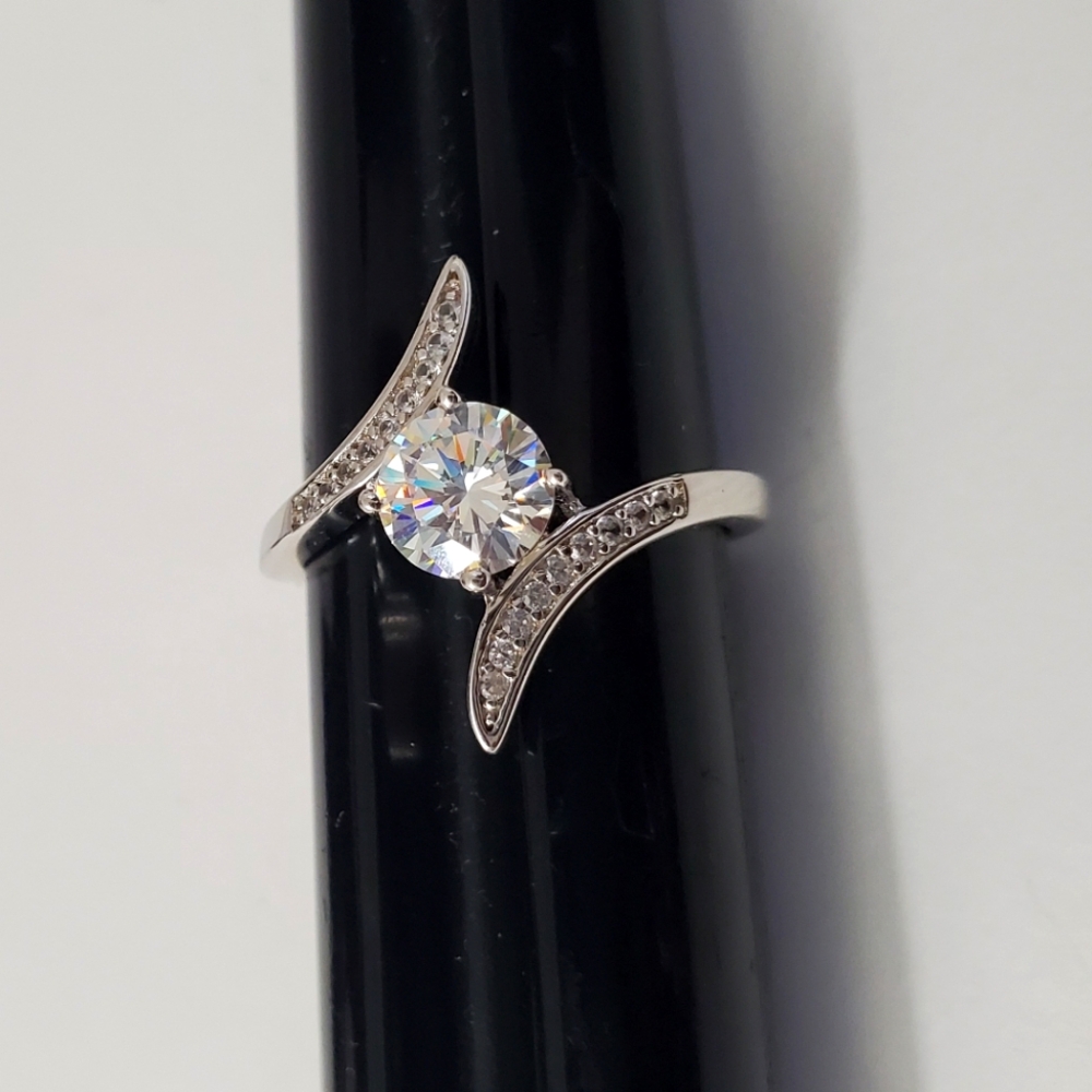 Sterling Silver 925 'Sparkle' Solitaire Ring